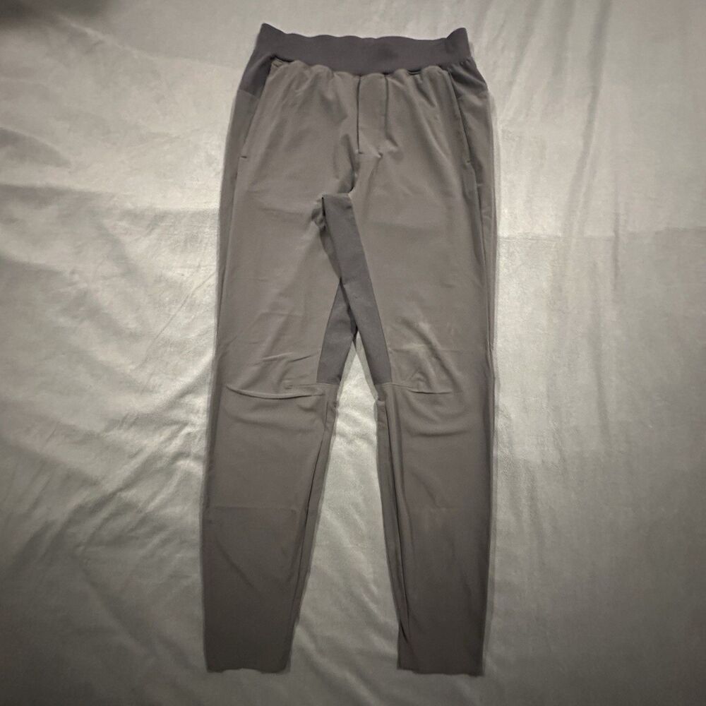 Lululemon Switch Up Pants Mens S Gray Performance Tapered Jogger Stretch